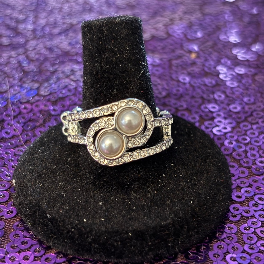 paparazzi Silver-Tone Double Pearl Ring with Crystal Accents